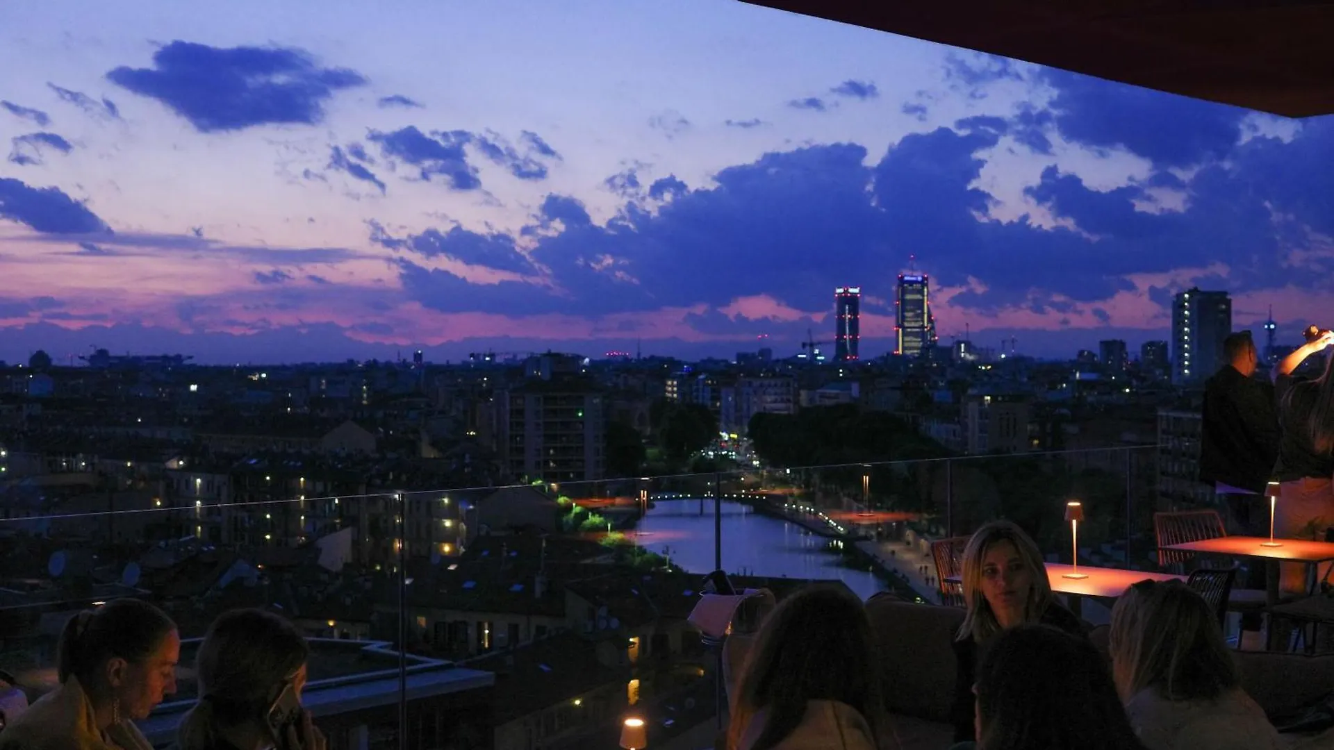 מלון מילאנו 21 House Of Stories Navigli