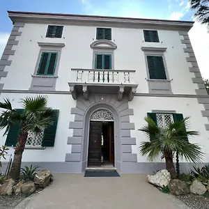 villa-giulietta-hotel.it-tuscanyhotel.com/