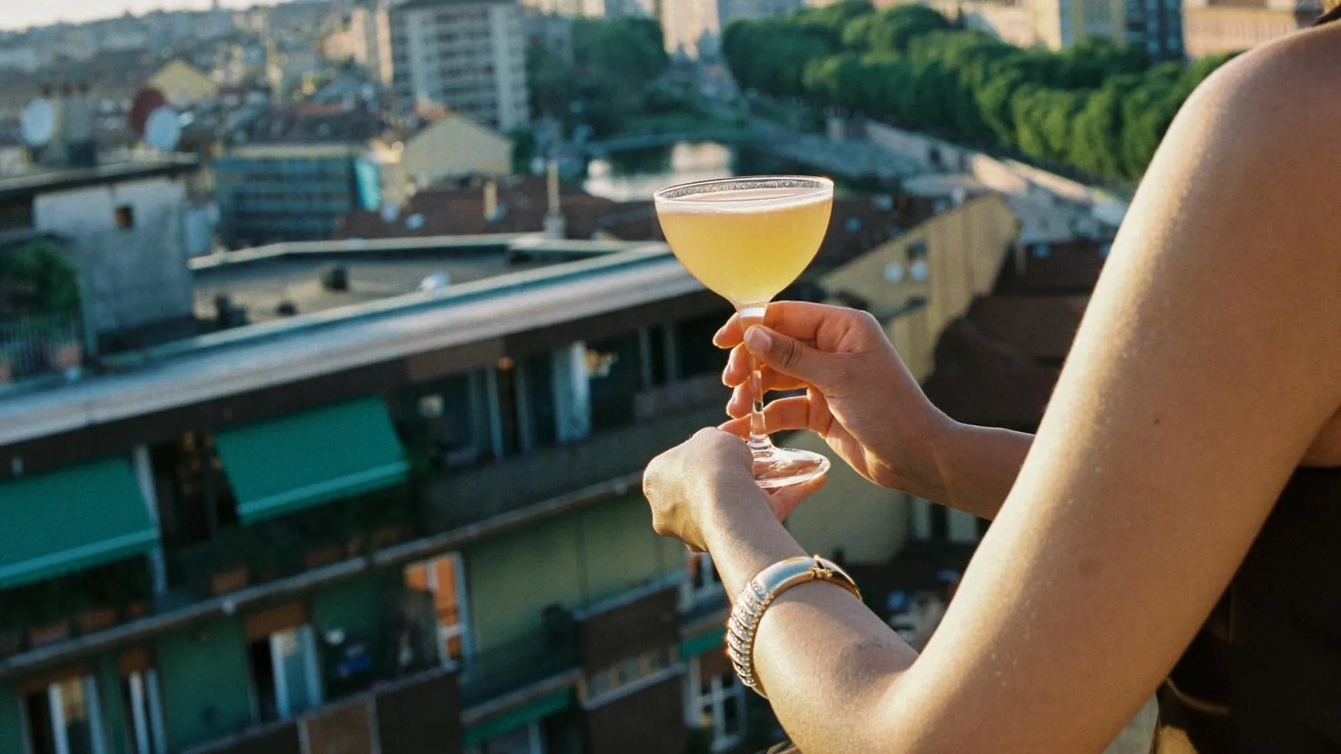****  Отель 21 House Of Stories Navigli Милан Италия